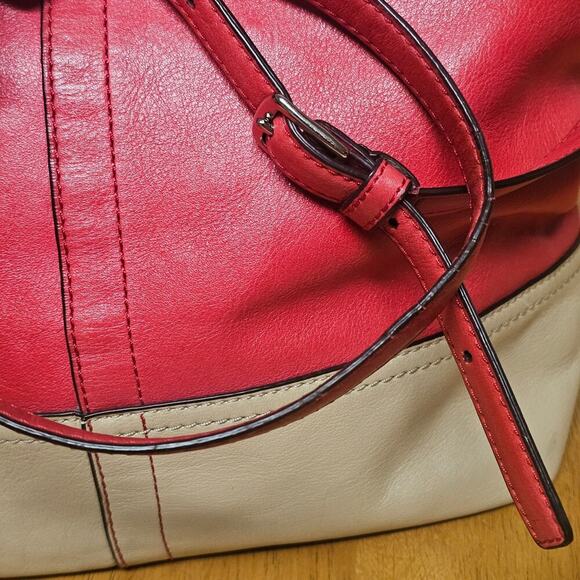 Coach Leather Coral-Red Sand Tan Hampton Weekender Hobo Bag Travel Vacation - Picture 5 of 10